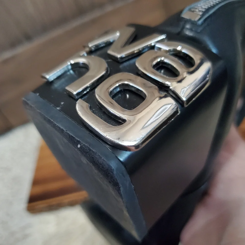 Alexander Wang Black Grain Parker Boots - Picture 6 of 9